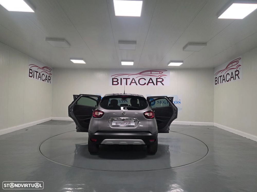 Renault Captur 1.5 dCi Exclusive - 21