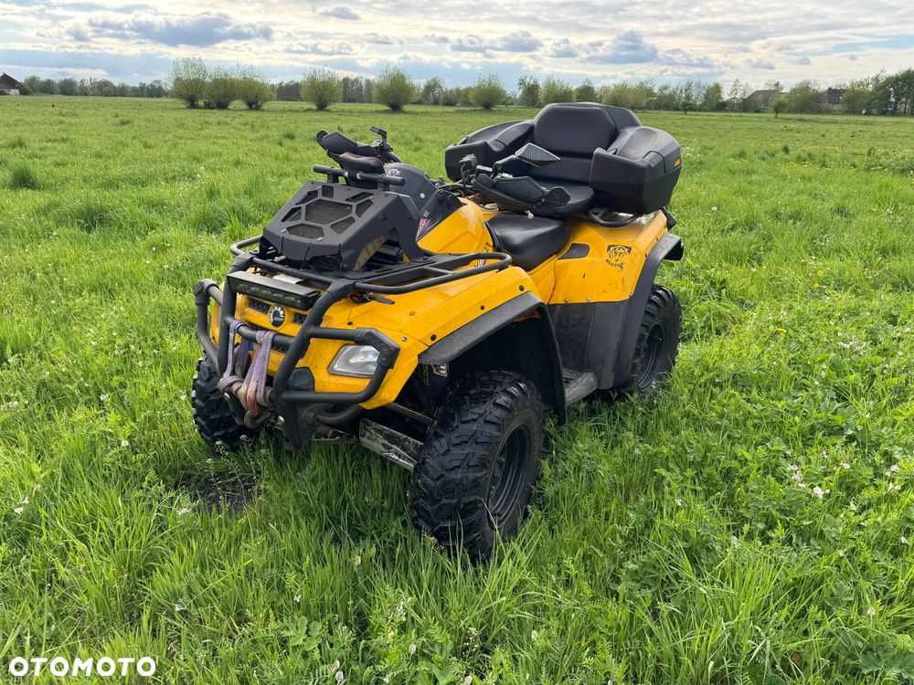 Can-Am Outlander - 1