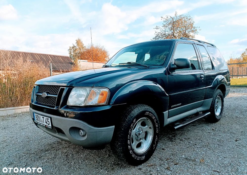 Ford Explorer - 22