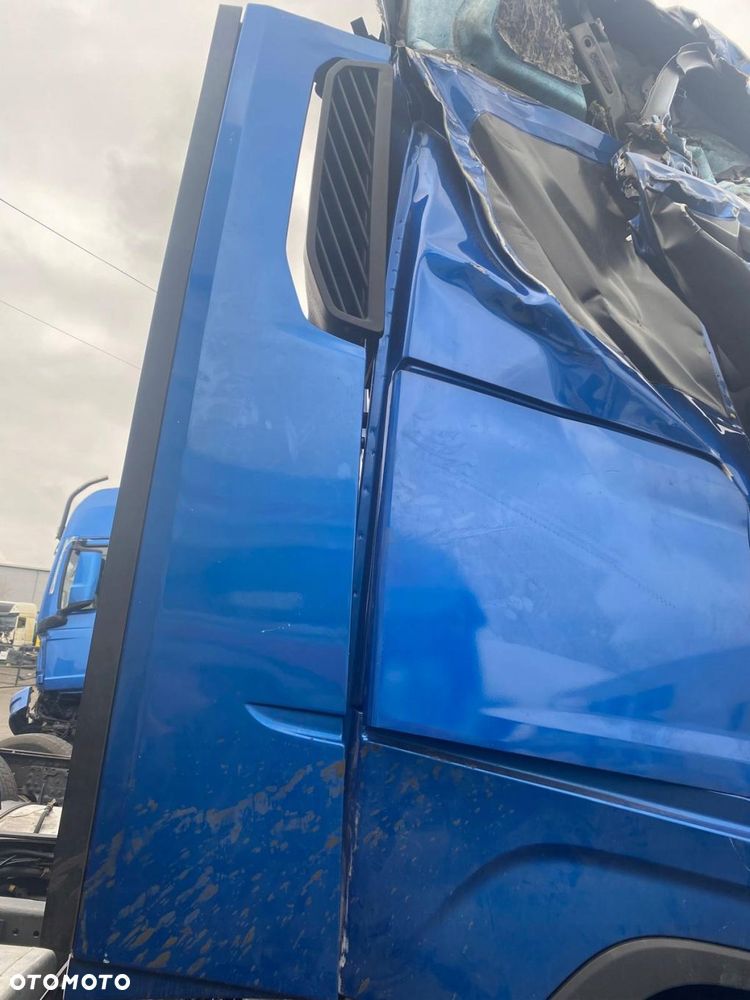 SPOILER ZAKABINOWY / OWIEWKA FORD F-MAX 500 EURO6 PRAWY PJC46E442K04BDHCBV - 1