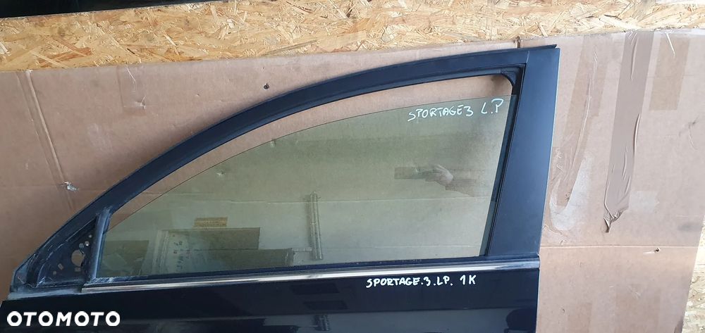 Drzwi prawy przód przednie prawe w kolor Kia Sportage III 3 1K - 4