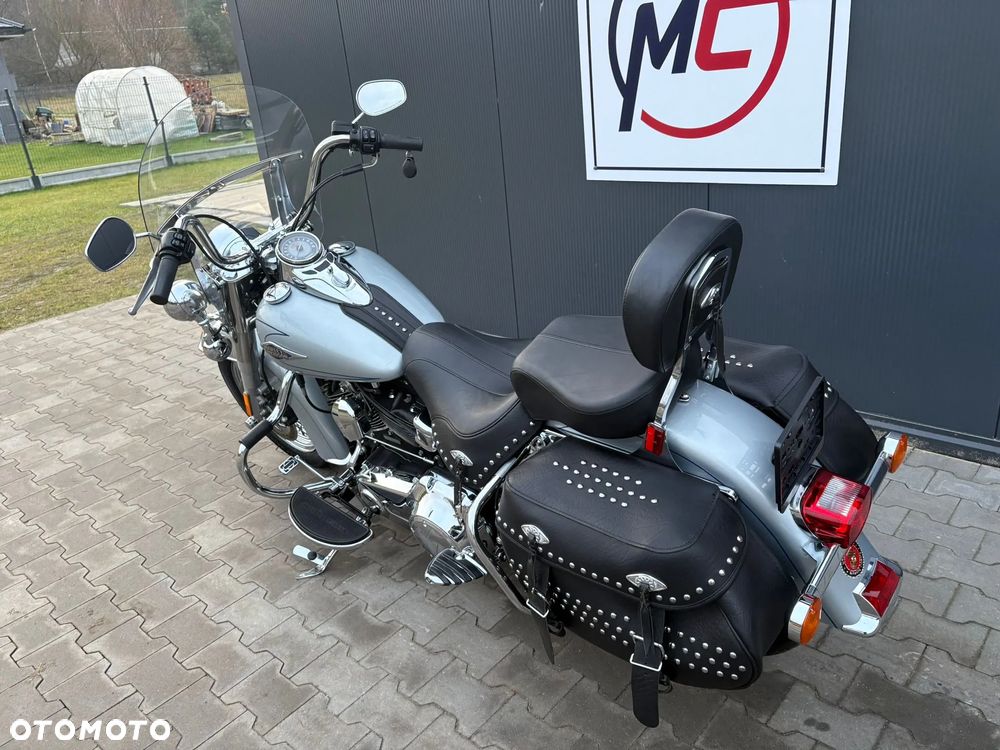 Harley-Davidson Softail Heritage Classic - 12