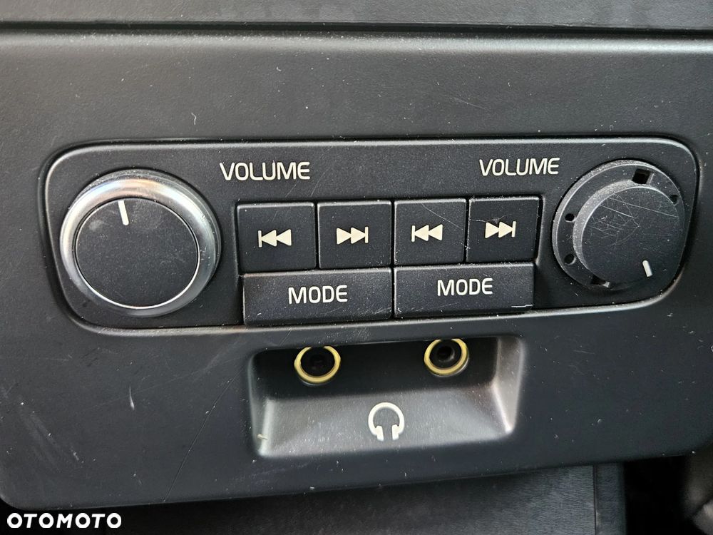 Volvo XC 70 - 24