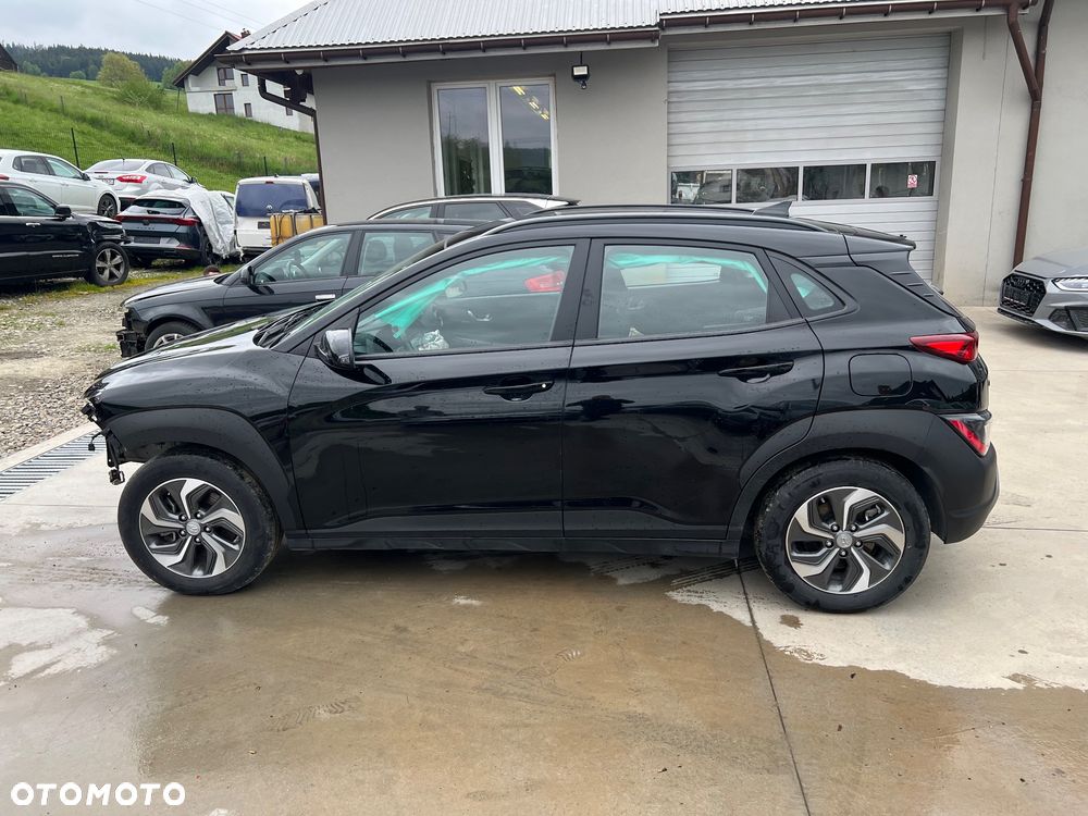 Hyundai Kona - 8