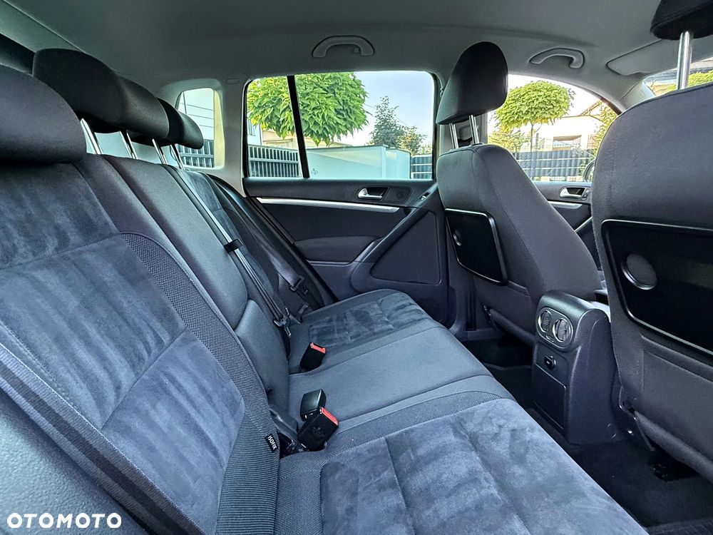Volkswagen Tiguan - 27