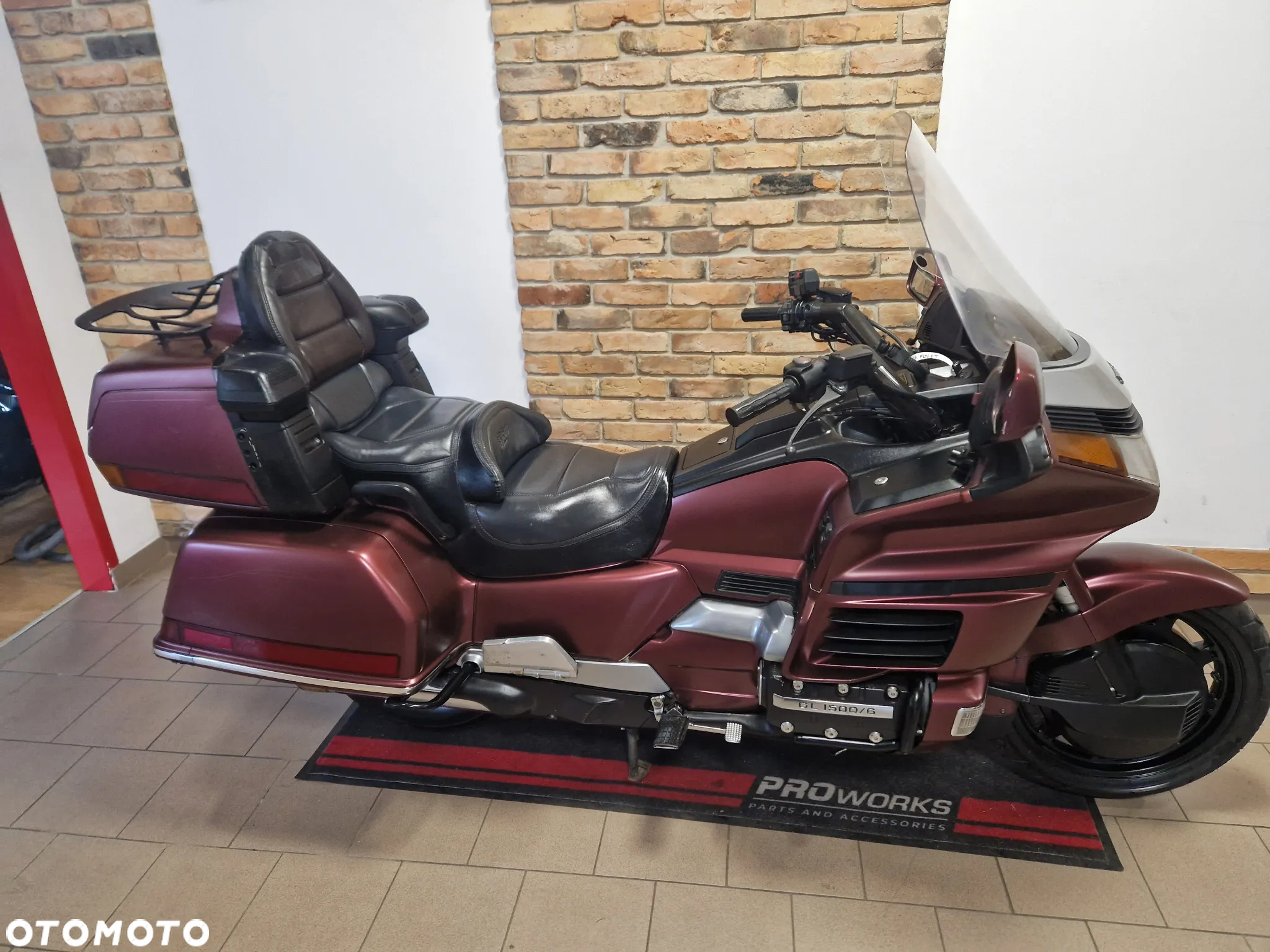 Honda GL - 22