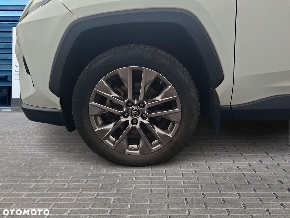 Toyota RAV4 - 28