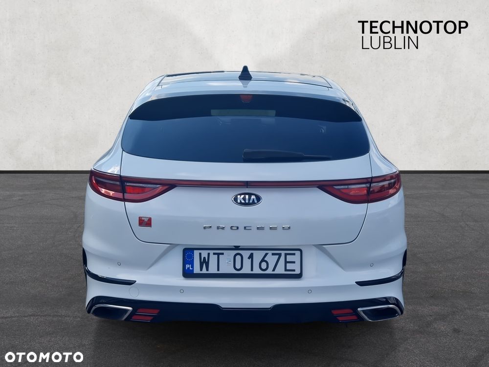 Kia ProCeed - 7