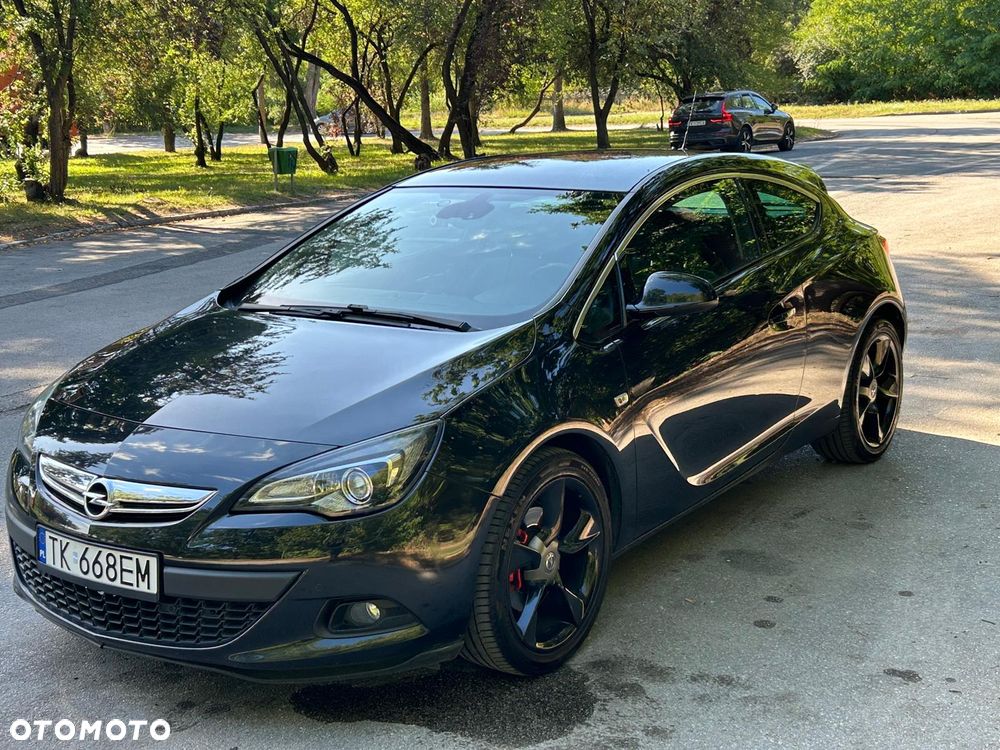 Opel Astra 1.6 T Sport - 1