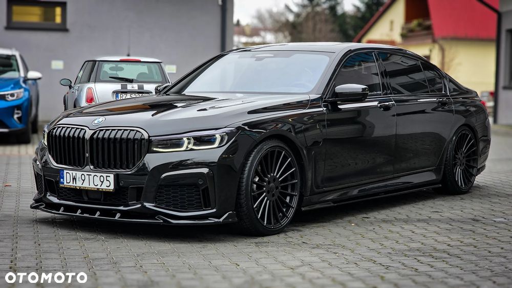 BMW Seria 7 - 16