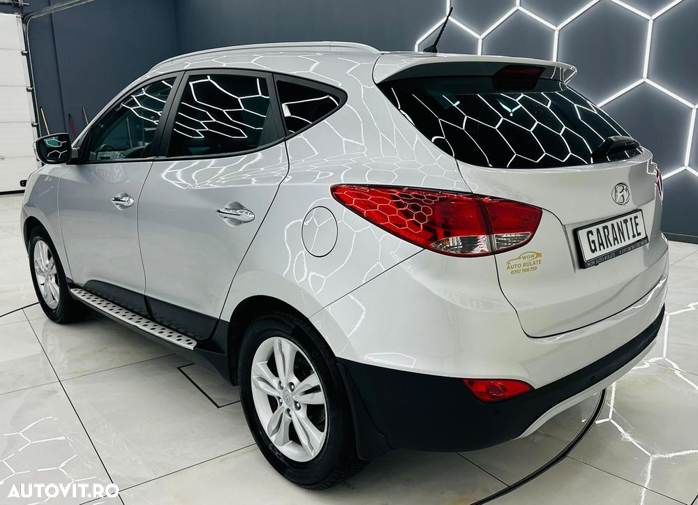 Hyundai ix35 1.7 CRDI 2WD blue Finale Gold - 5