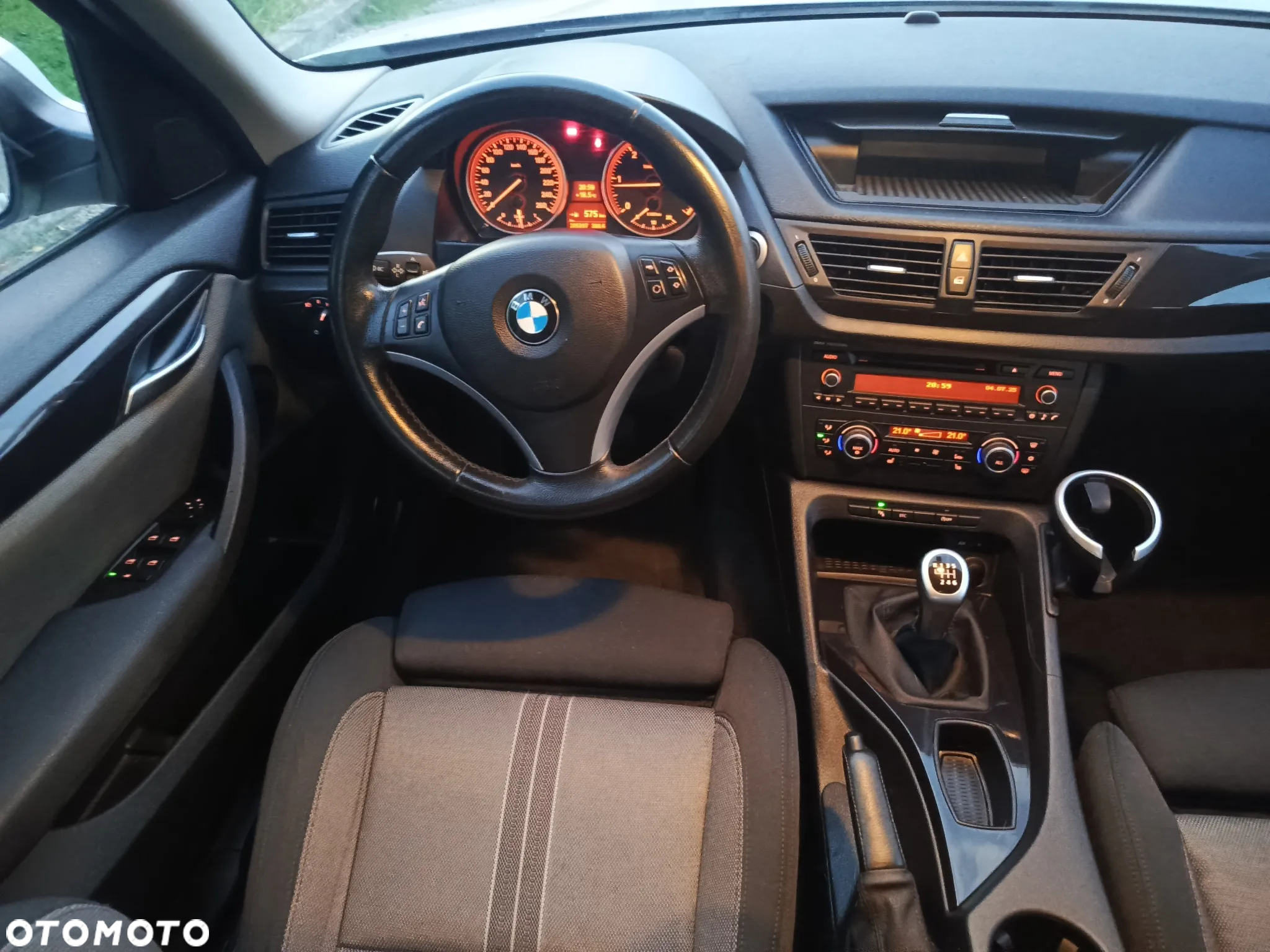 BMW X1 sDrive20d - 38