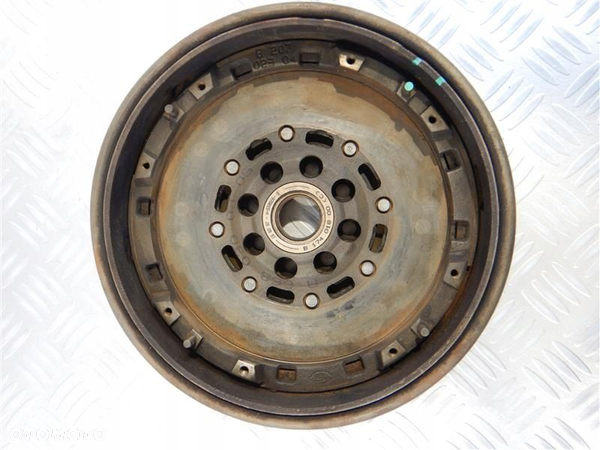 Dwumas koło dwumasowe Mercedes A-klasa 1.7 CDI 90KM 1997-2007 LUK 820702304