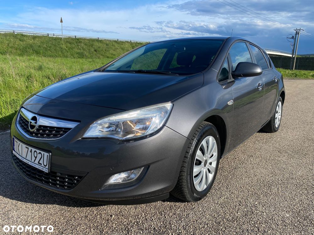 Opel Astra 1.4 Turbo Design Edition - 3