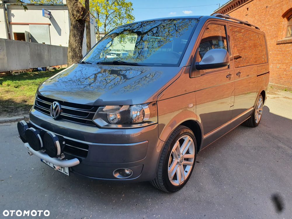 Volkswagen Multivan - 7