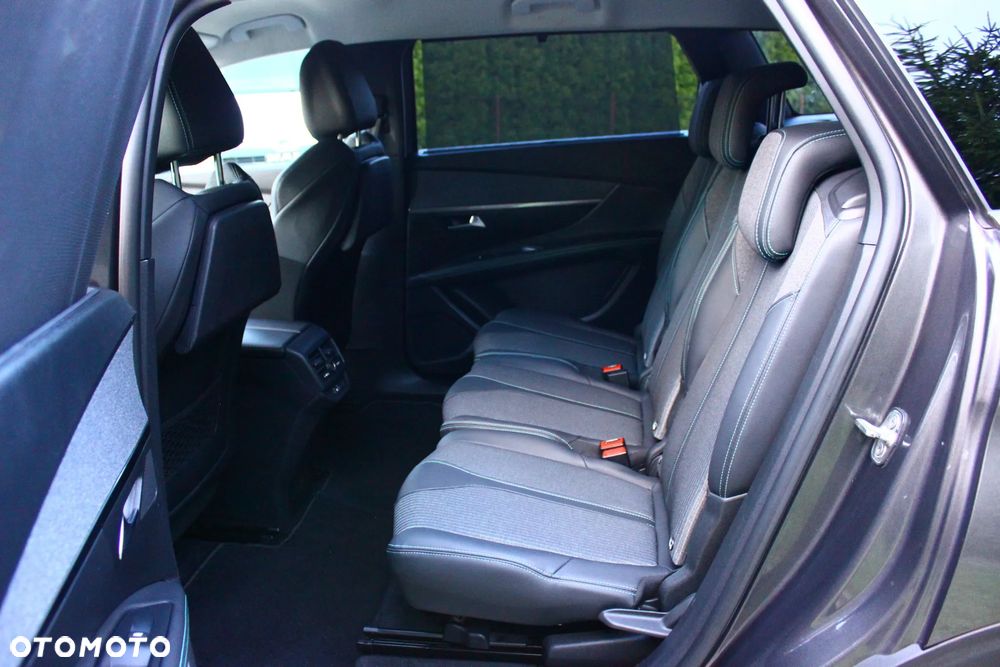Peugeot 5008 BlueHDi 180 EAT8 Allure - 29
