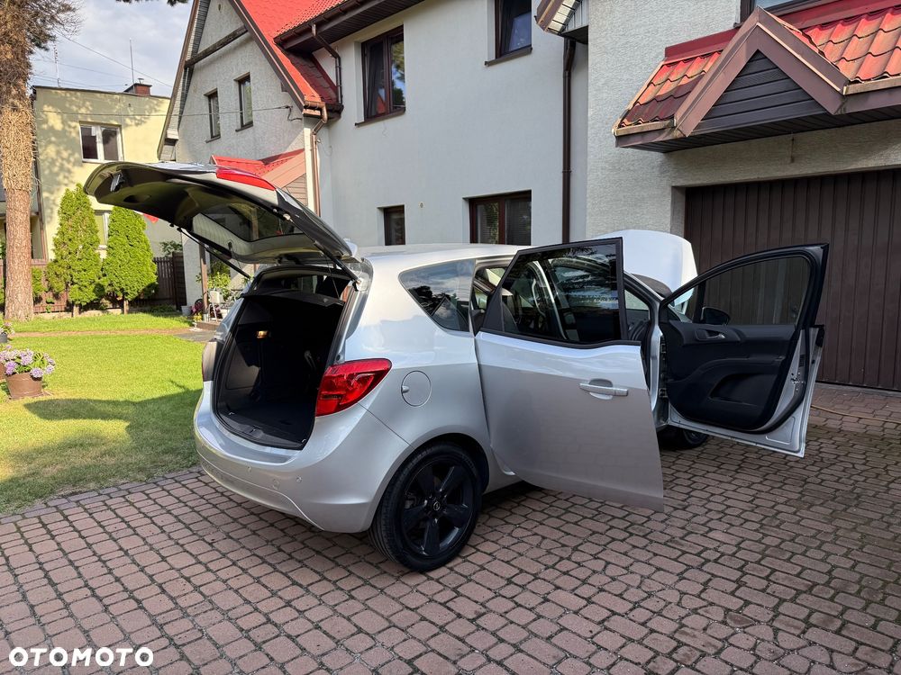 Opel Meriva 1.6 CDTI Essentia S&S - 19