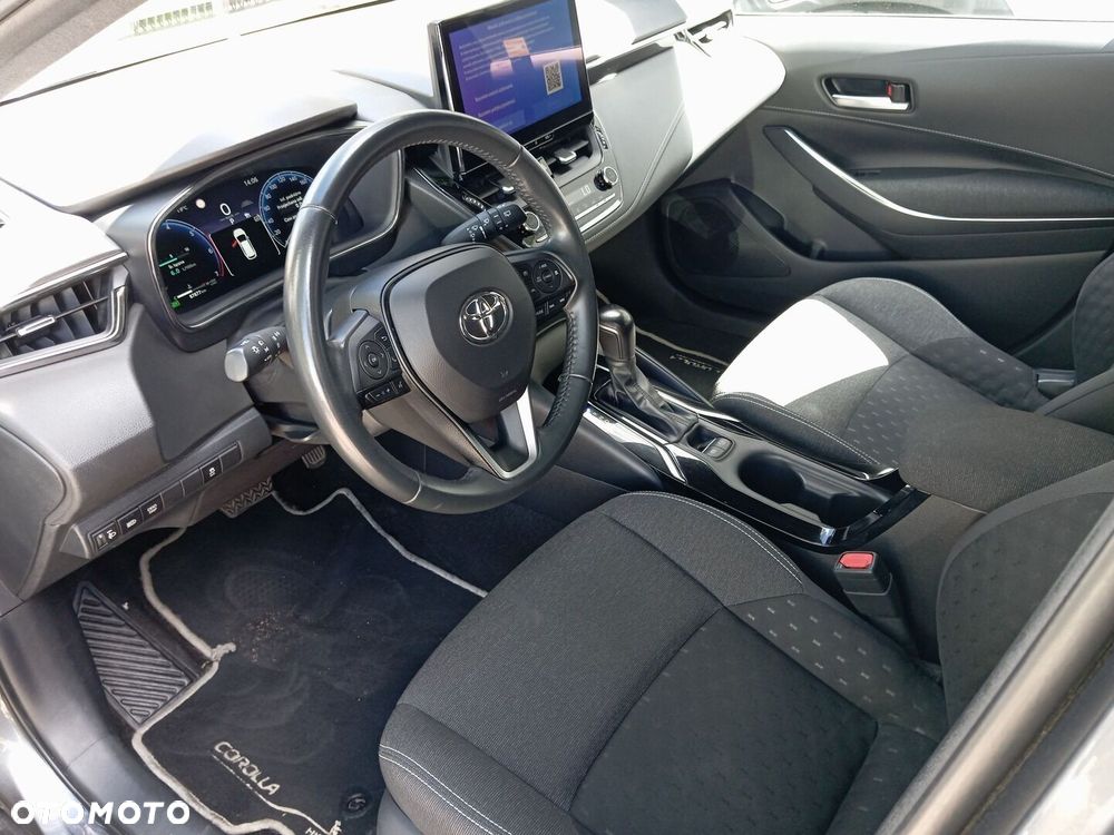 Toyota Corolla 1.8 Hybrid Comfort - 10