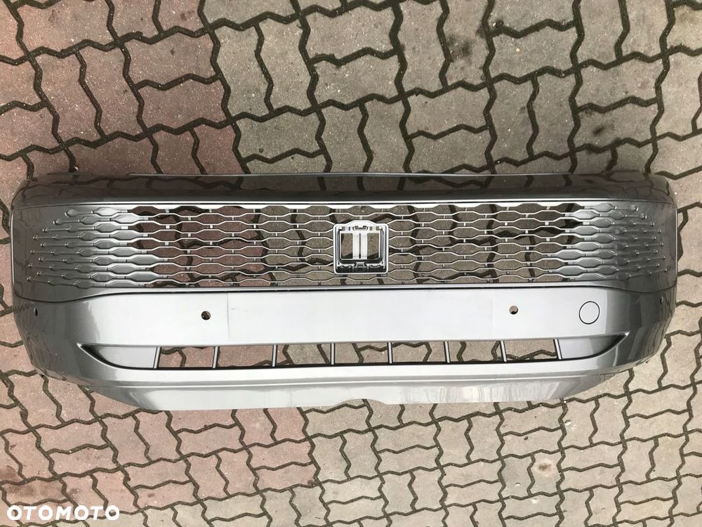 VW CADDY V 2K7 20-ZDERZAK PRZÓD - 9