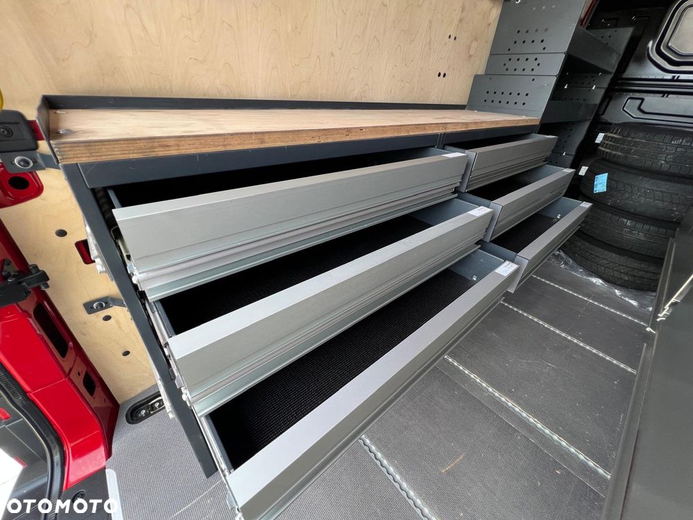 Volkswagen CRAFTER 2,0 TDI ZABUDOWA WARSZTATOWA WURTH / SERWIS ASO VW / FABRYCZNY LAKIER - 29