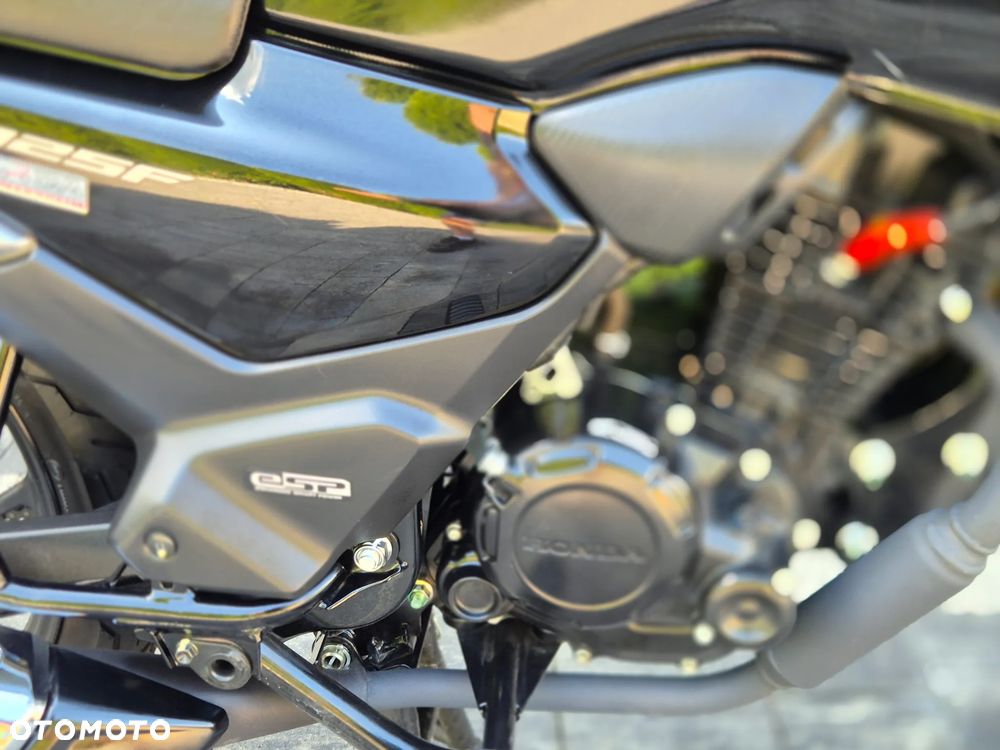 Honda CBF - 13