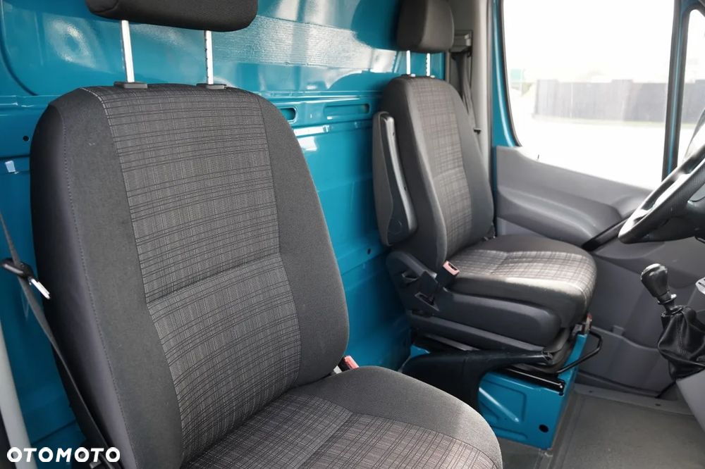 Mercedes-Benz SPRINTER / KONTENER 4,3 M / WINDA PALFINGER / SPROWADZONY - 31