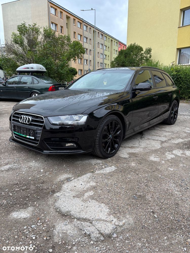 Audi A4 Avant 2.0 TDI DPF clean diesel multitronic Attraction - 1