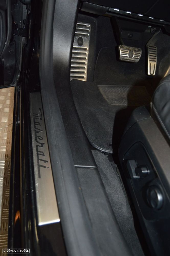 Maserati Ghibli 3.0 V6 - 34