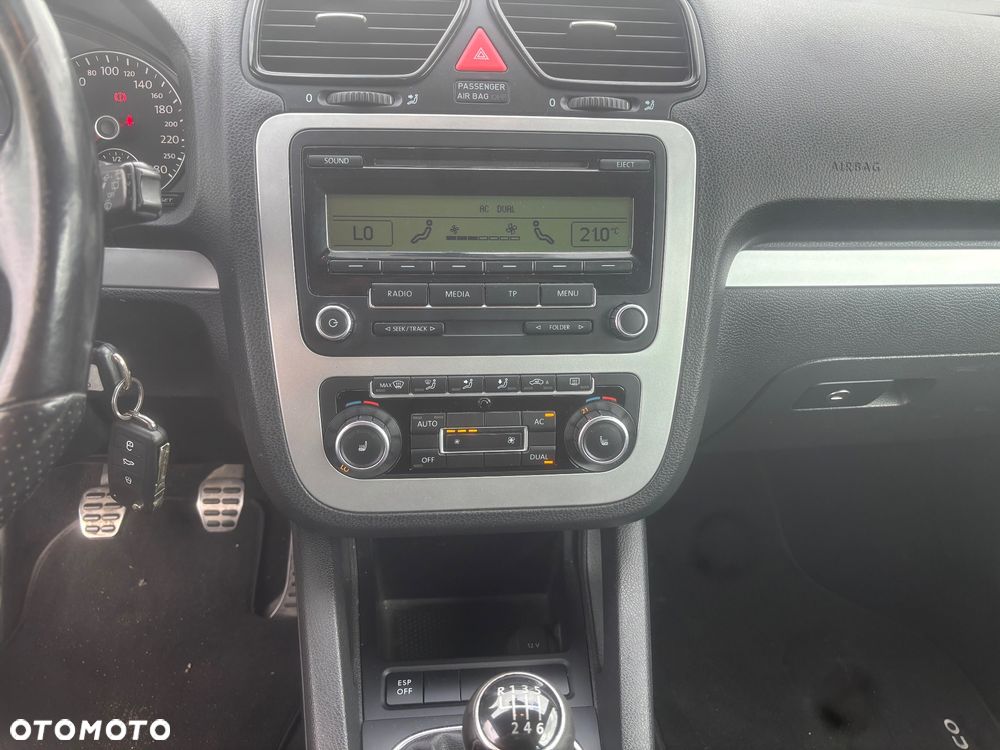 Volkswagen Scirocco 1.4 TSI Edition - 26