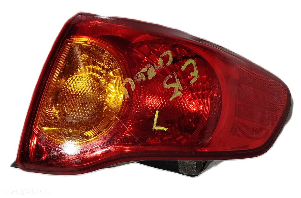 lampa prawa tylna TOYOTA COROLLA E15 06-10 SEDAN - 1
