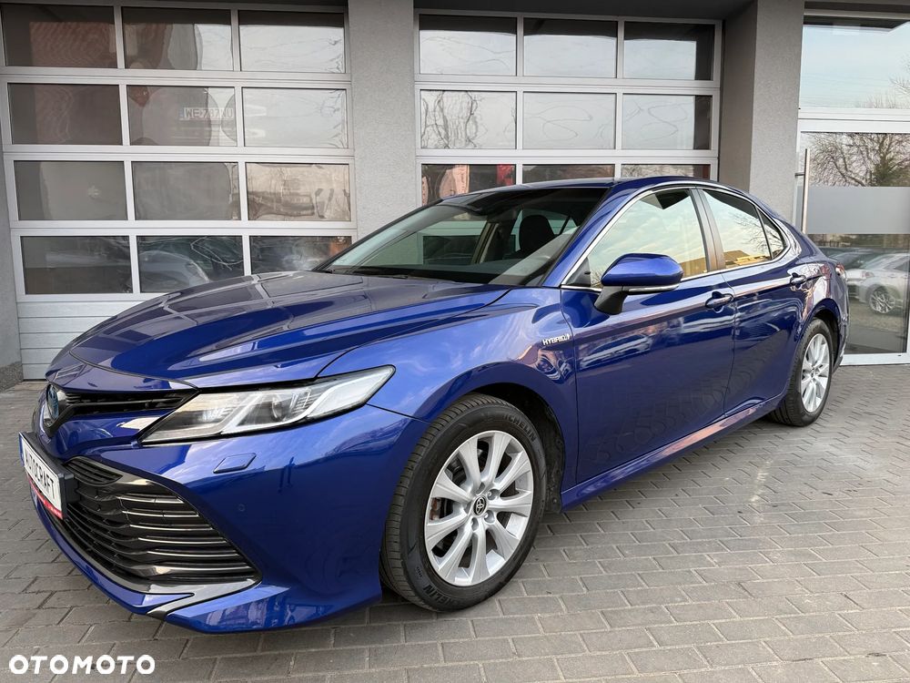 Toyota Camry 2.5 Hybrid Comfort CVT - 2