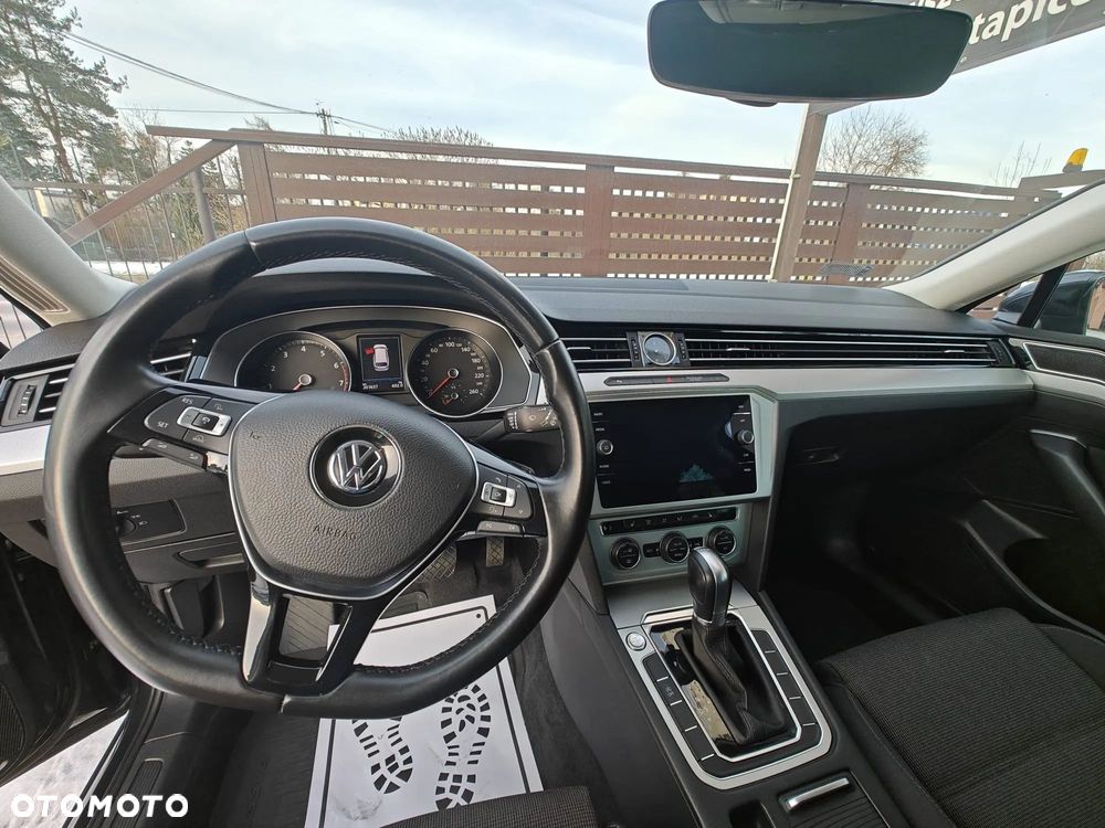 Volkswagen Passat Variant - 36
