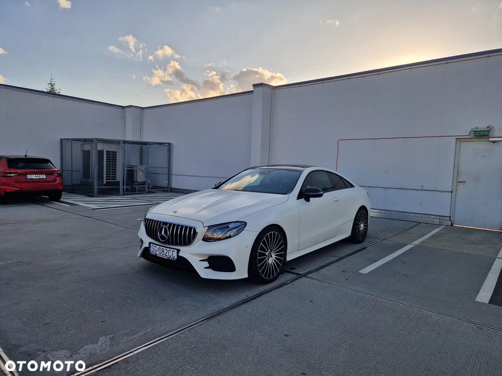Mercedes-Benz Klasa E 220 d Coupe 9G-TRONIC - 5
