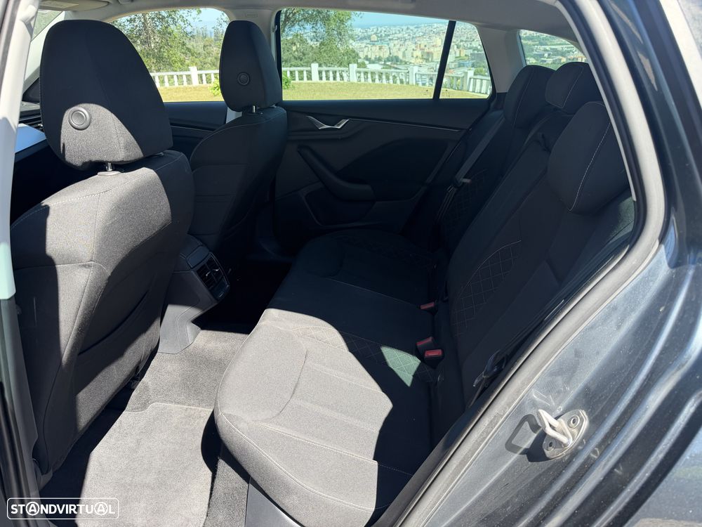 Skoda Scala 1.0 TSI Ambition - 10
