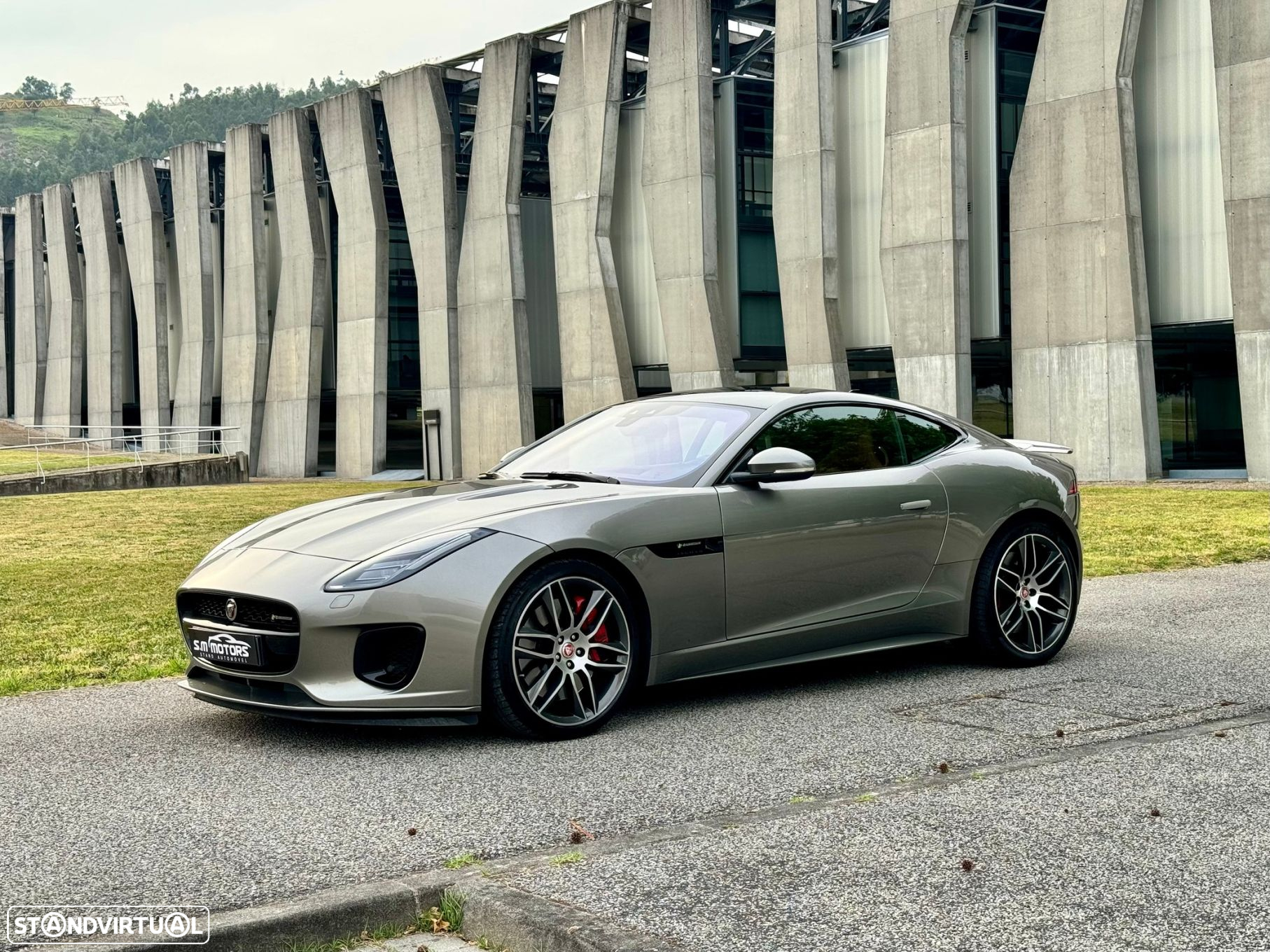 Jaguar F-Type 2.0 i4 R-Dynamic - 11