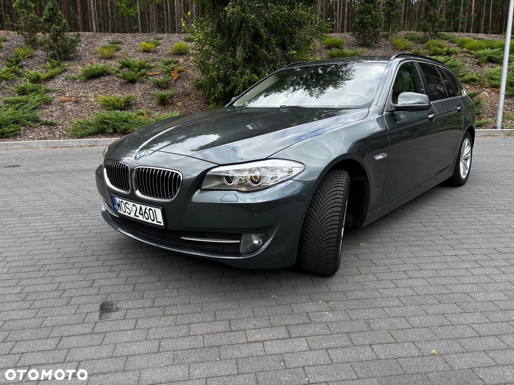 BMW Seria 5 520d - 5