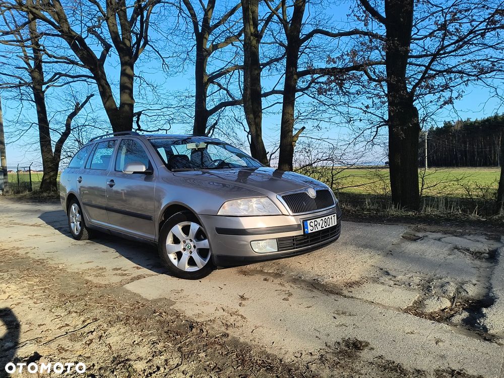 Skoda Octavia - 2