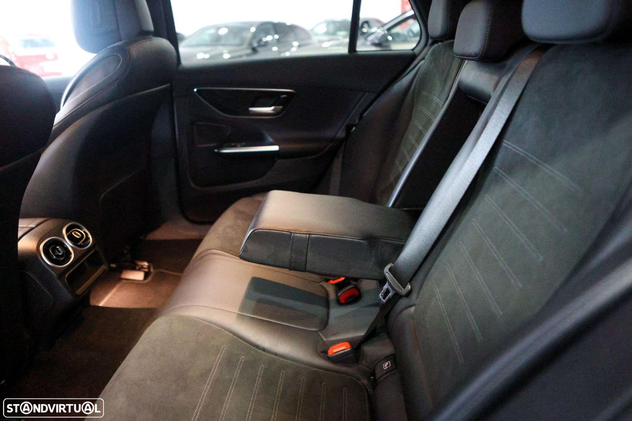 Mercedes-Benz C 220 d AMG Line - 20