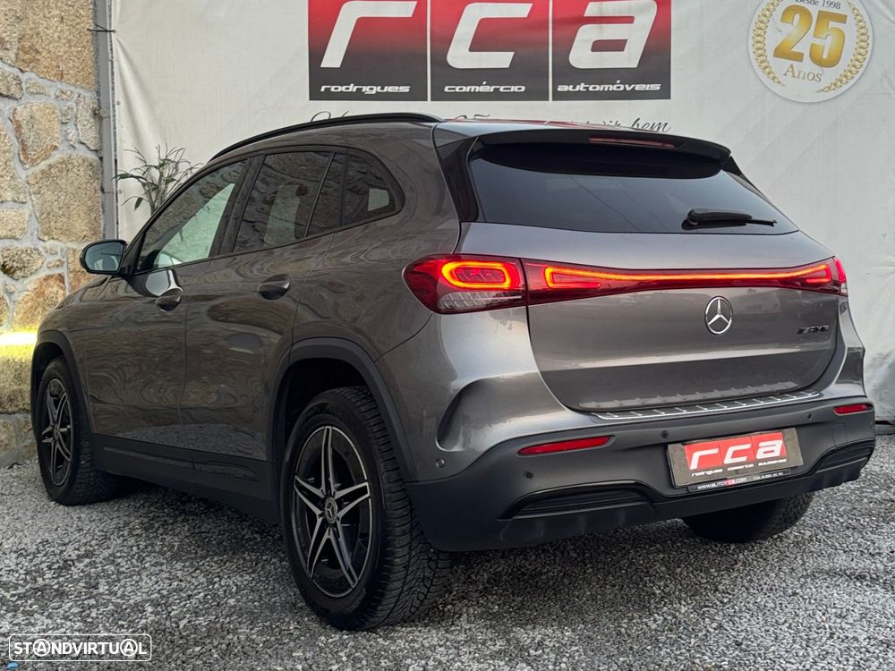 Mercedes-Benz EQA - 12