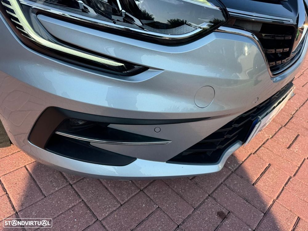 Renault Mégane Sport Tourer 1.5 Blue dCi Limited J17 - 11