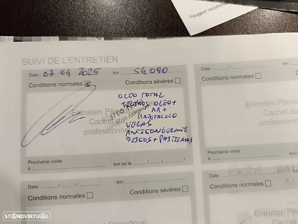 Peugeot 2008 1.2 PureTech Active - 40