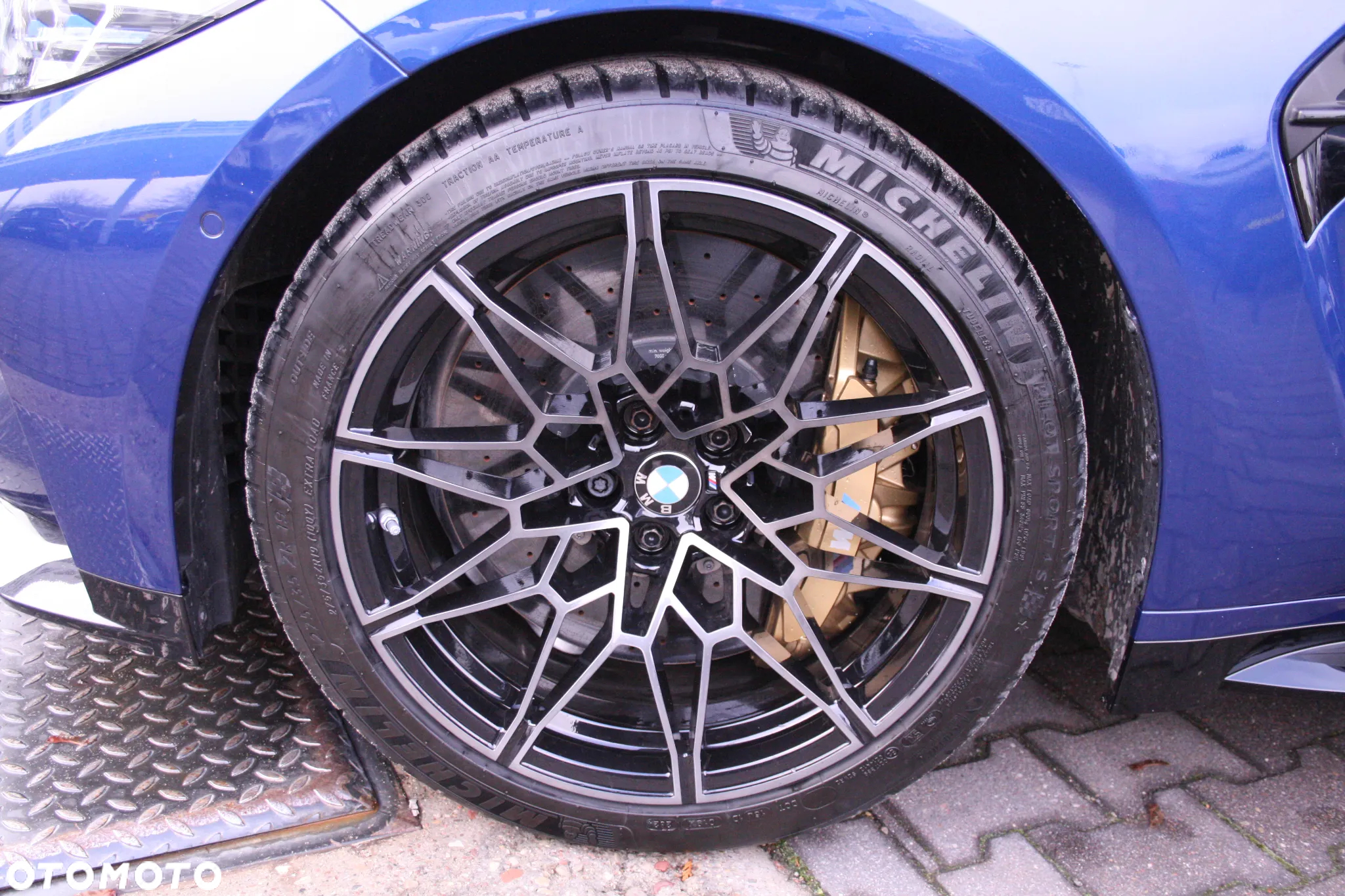 BMW M3 Competition xDrive sport - 25