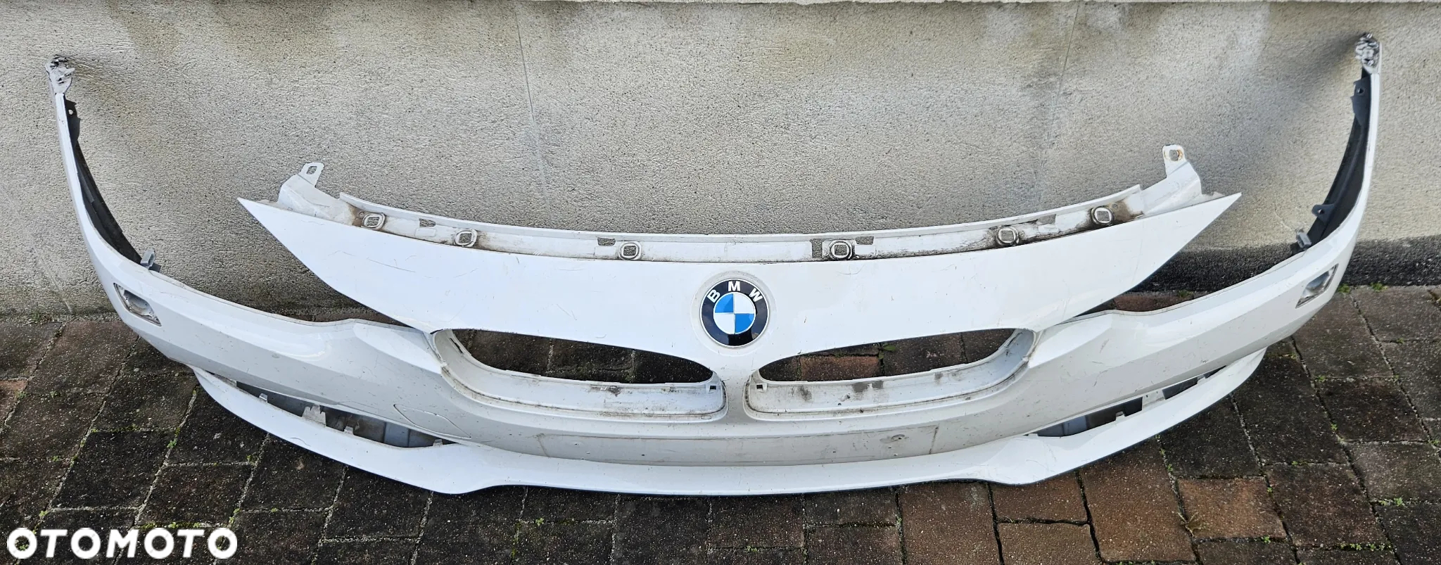 Zderzak przedni przód BMW 3 F30 F31 lift 2015- spryskiwacze znaczek ORYGINAŁ! - 3