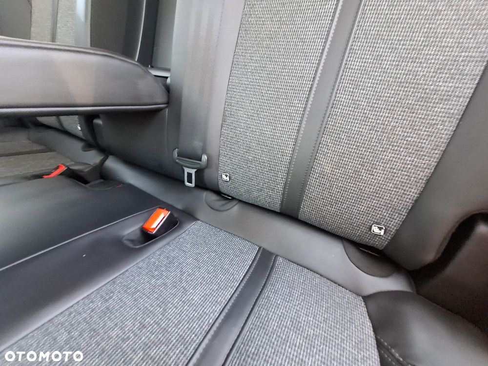 Peugeot 3008 PureTech 130 Stop & Start EAT6 Allure - 15