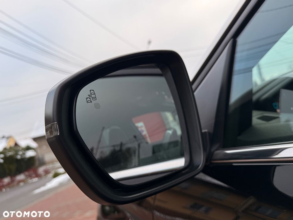 Peugeot 3008 1.6 PureTech HYbrid GT S&S EAT8 - 17