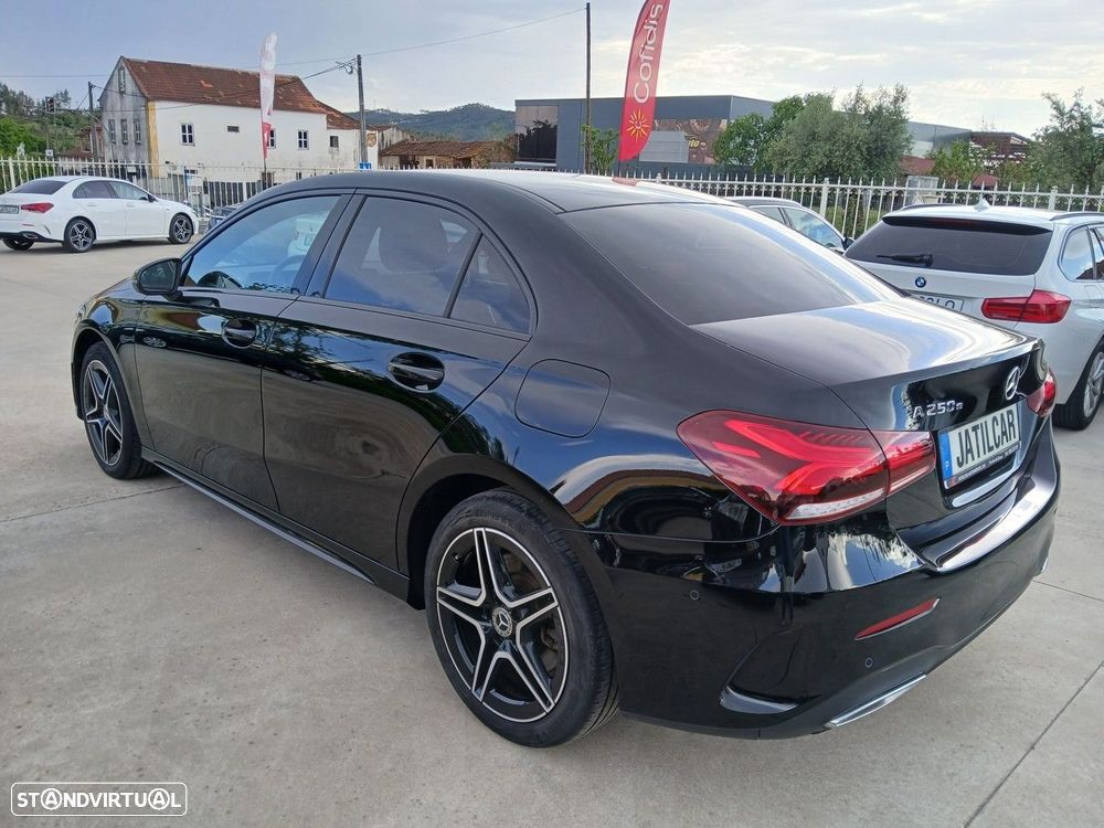 Mercedes-Benz A 250 e 8G-DCT AMG Line - 8