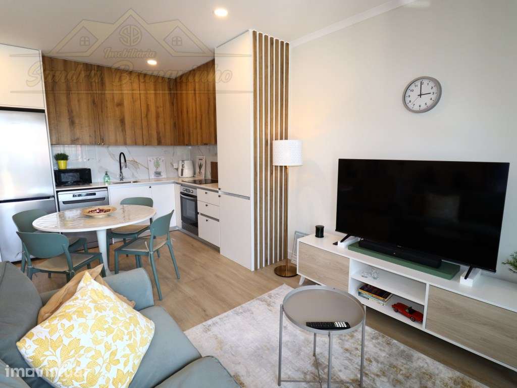 Moradia T1 a 3min da praia TOTALMENTE RENOVADA(novo) - Grande imagem: 2/14