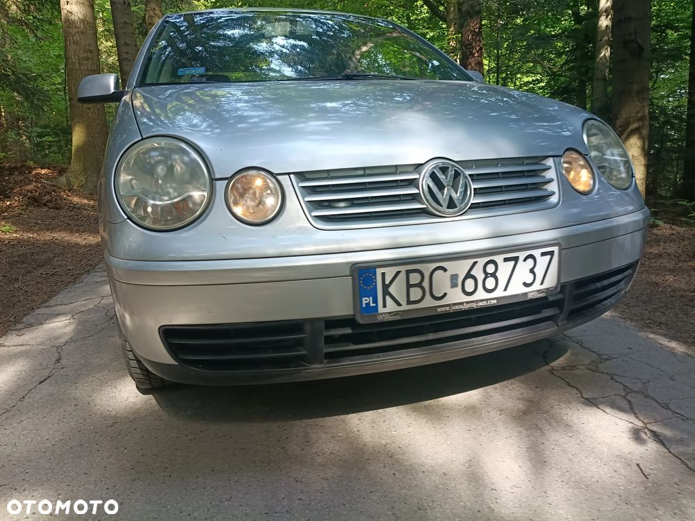 Volkswagen Polo 1.4 16V Comfortline - 2