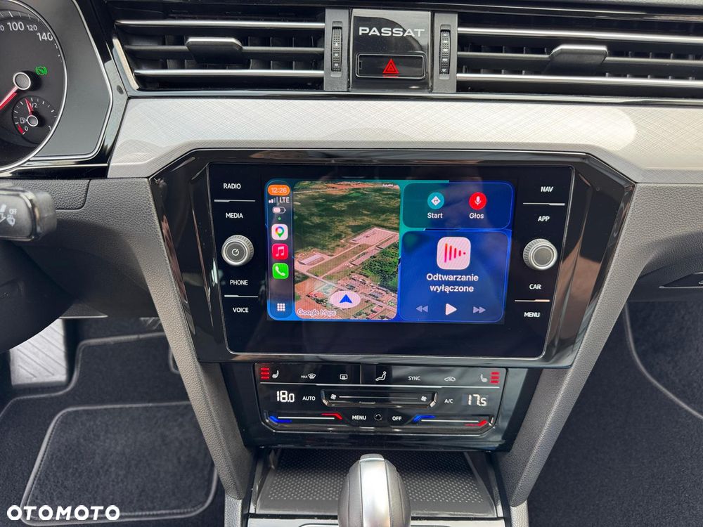 Volkswagen Passat 2.0 TSI Business DSG - 25