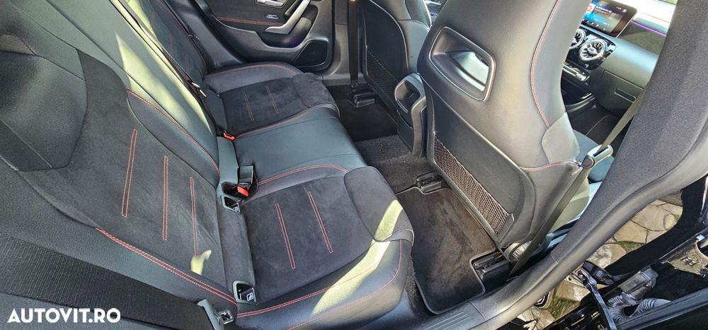 Mercedes-Benz CLA 220 - 16